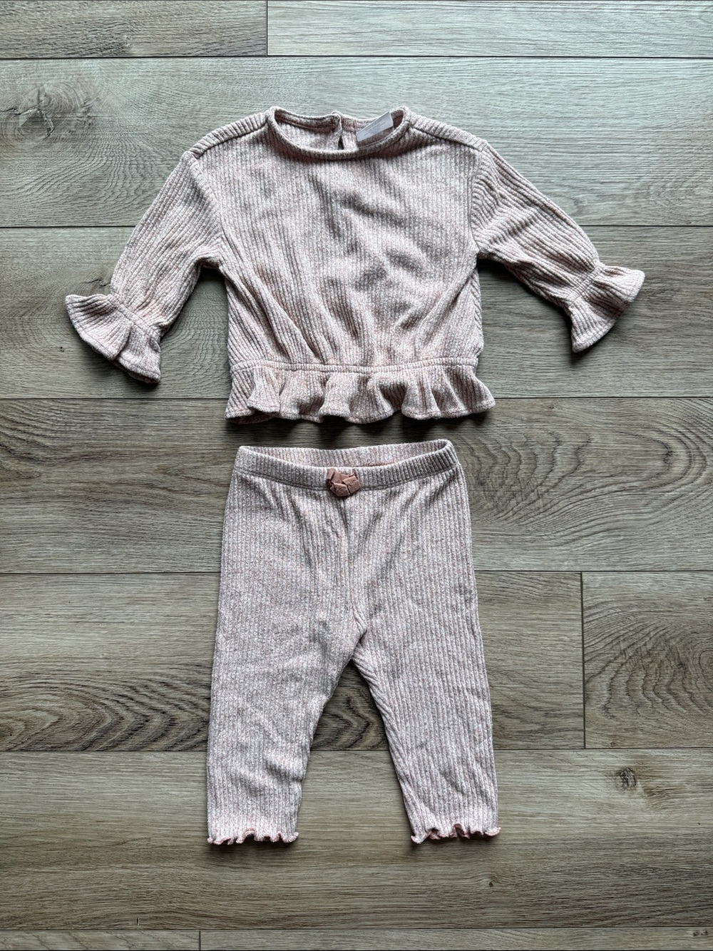 Baby GAP Ribbed Two-Piece Set in Light Pink